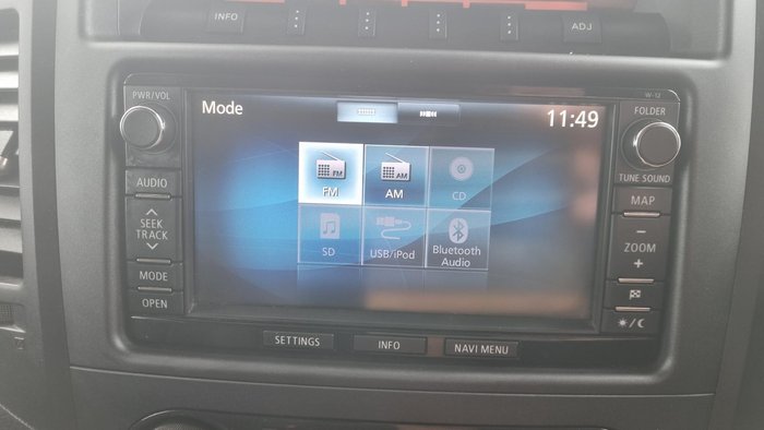 2014 Mitsubishi Pajero VR-X