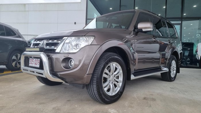 2014 Mitsubishi Pajero VR-X