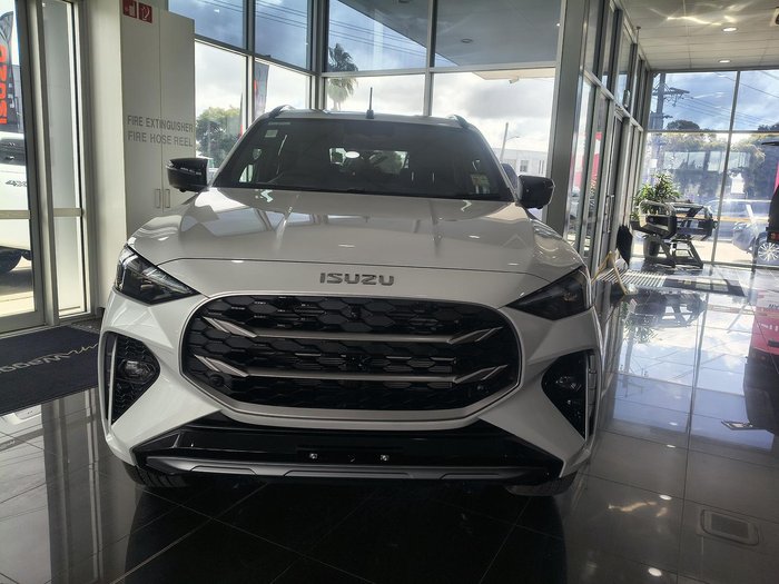2026 Isuzu MU-X LS-T