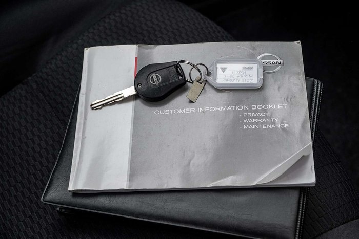 2013 Nissan Micra ST-L