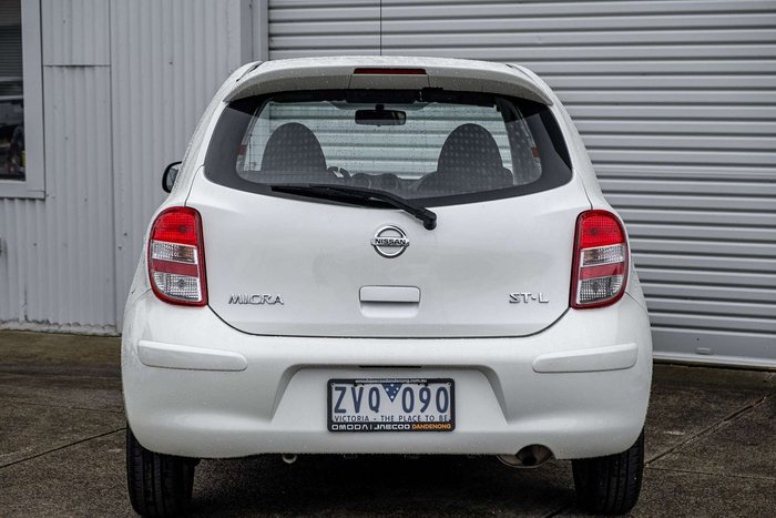 2013 Nissan Micra ST-L