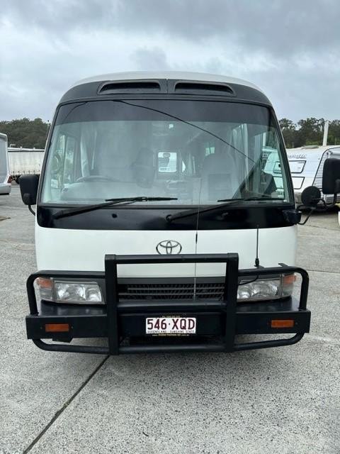 2006 Toyota Coaster