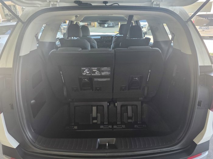 2025 Kia Carnival S