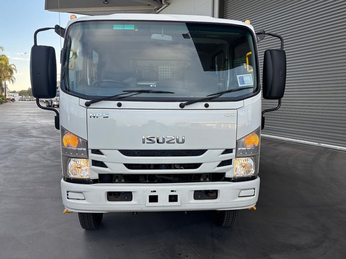 2017 Isuzu N Series NPS 75/45-155