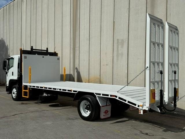 2014 Isuzu F Series FTR 900 Premium