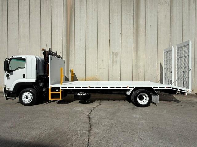2014 Isuzu F Series FTR 900 Premium