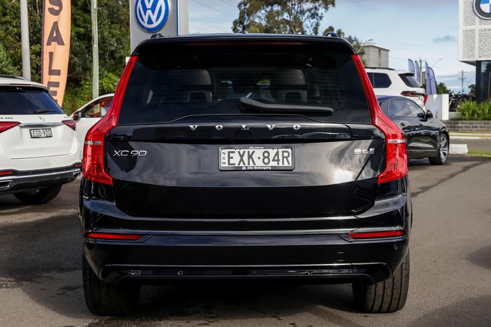 2023 Volvo XC90 Ultimate B6 Dark