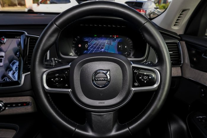 2023 Volvo XC90 Ultimate B6 Dark