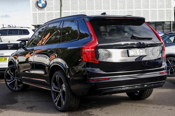 2023 Volvo XC90 Ultimate B6 Dark