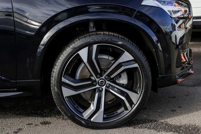 2023 Volvo XC90 Ultimate B6 Dark