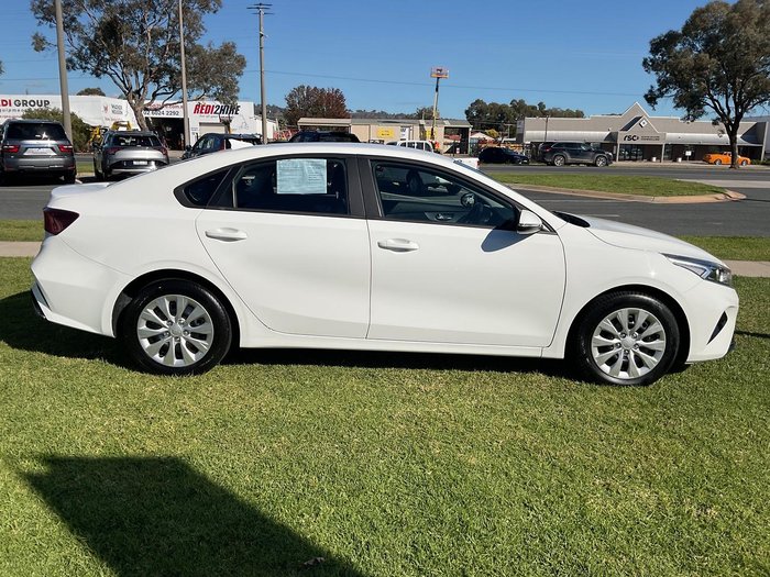 2024 Kia Cerato S