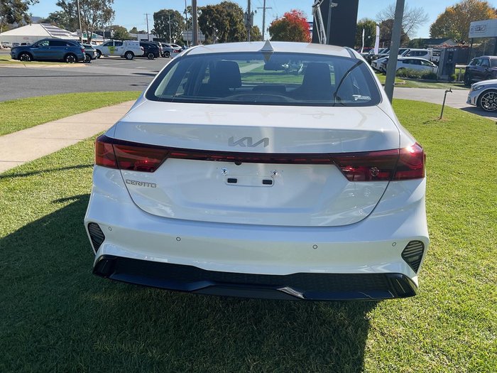 2024 Kia Cerato S