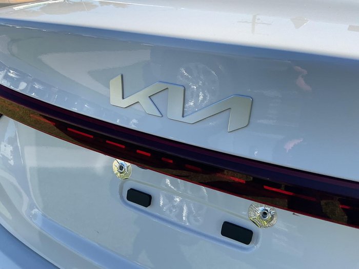 2024 Kia Cerato S