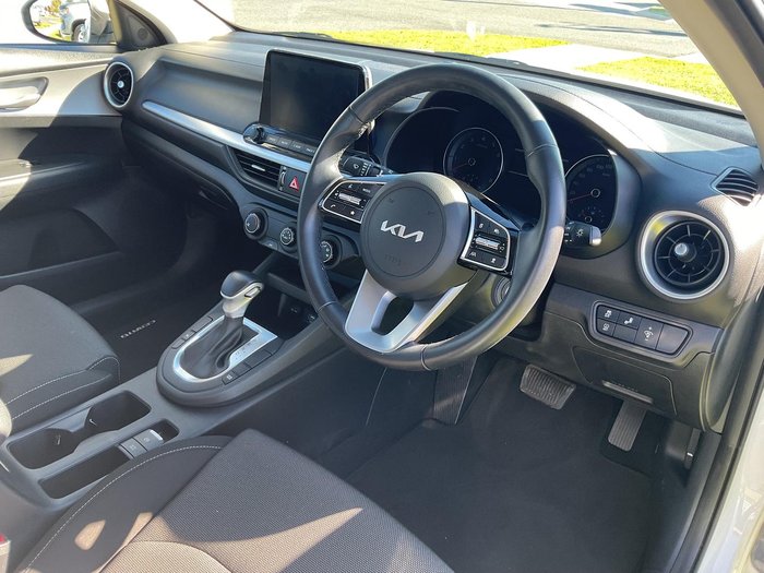 2024 Kia Cerato S