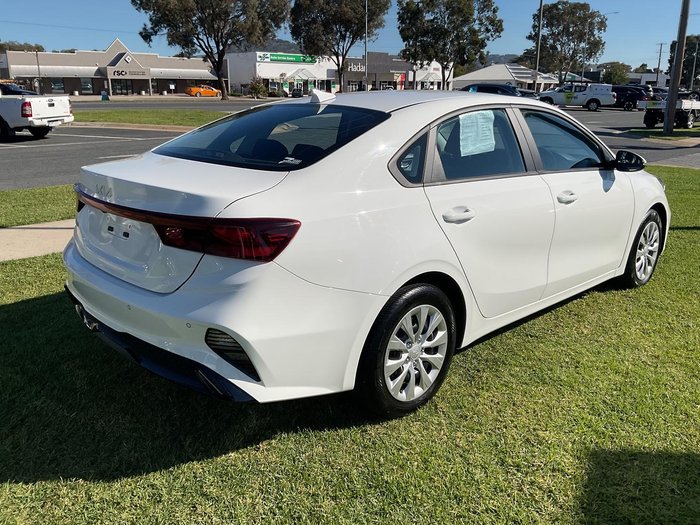 2024 Kia Cerato S