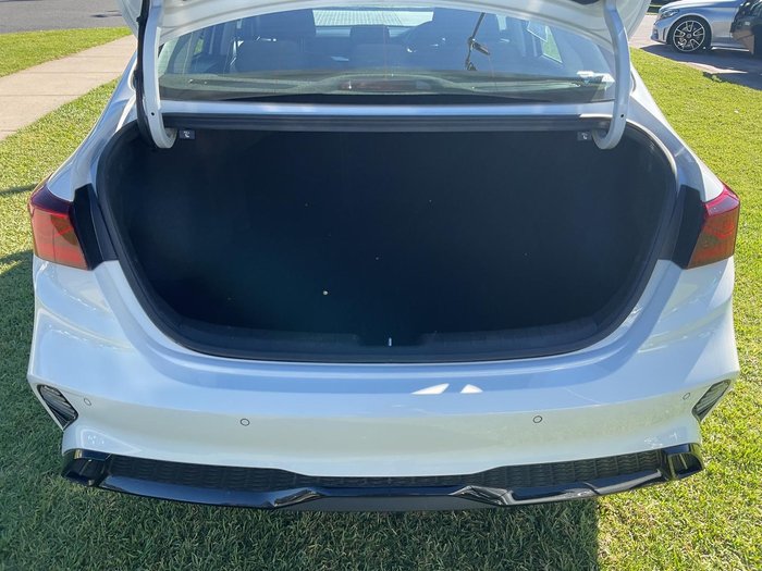 2024 Kia Cerato S