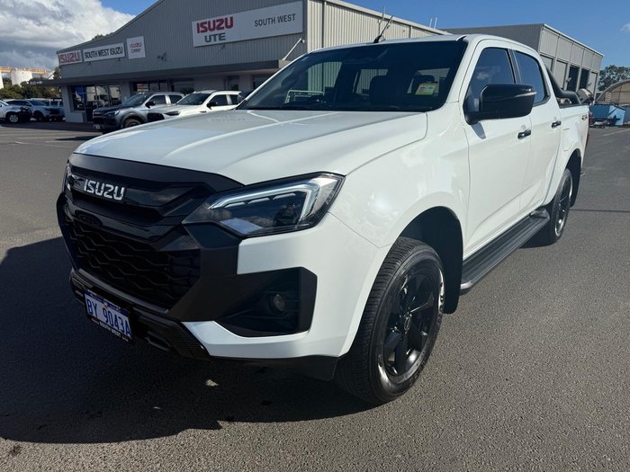 2025 Isuzu D-MAX X-RIDER