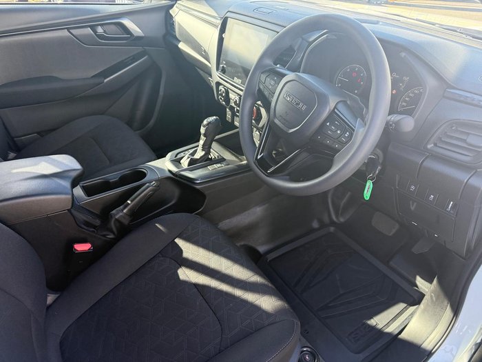 2025 Isuzu D-MAX X-RIDER