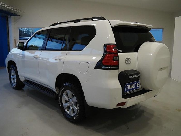2023 Toyota Landcruiser Prado GXL