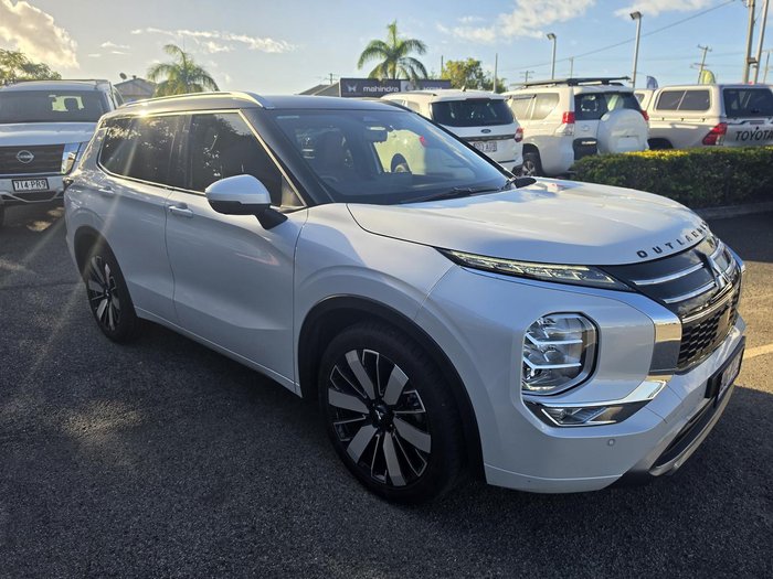 2025 Mitsubishi Outlander Exceed Tourer