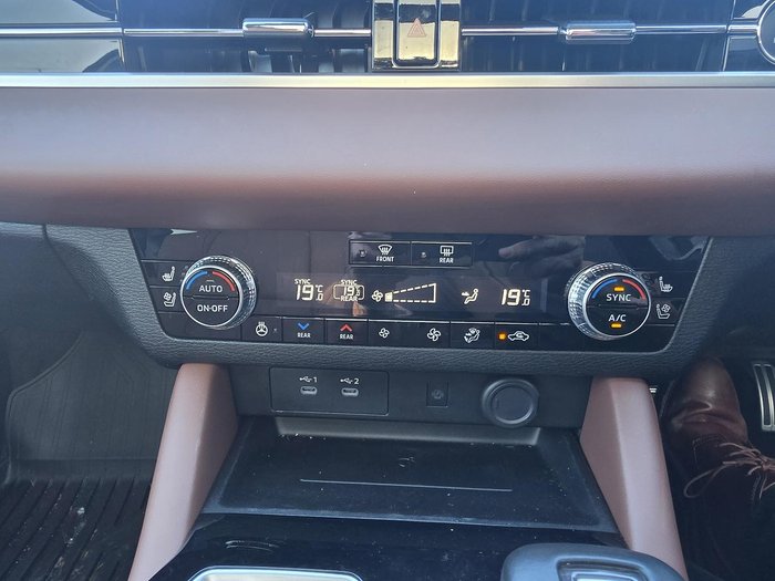 2025 Mitsubishi Outlander Exceed Tourer