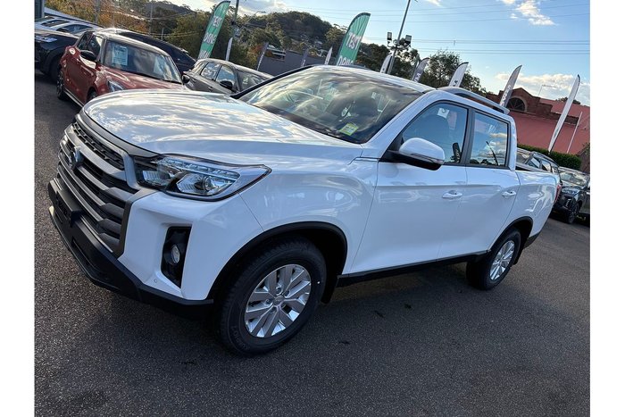 2025 KGM Musso ELX