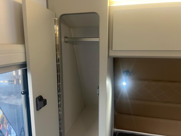 2026 JB Caravans Gator X 18'6 Front Door L Lounge