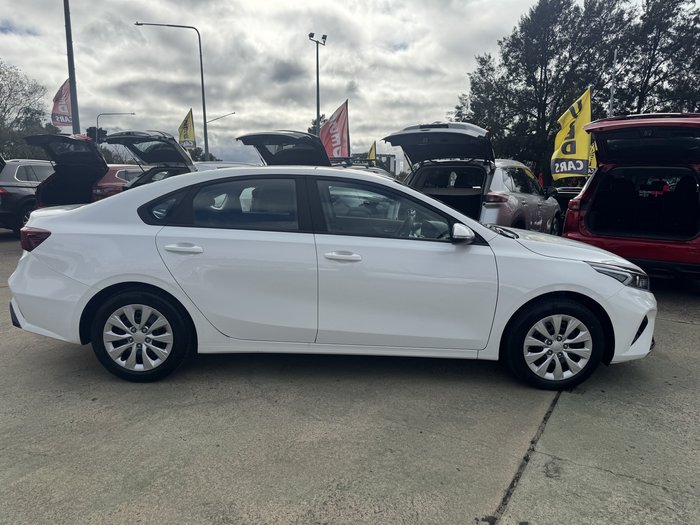 2023 Kia Cerato S