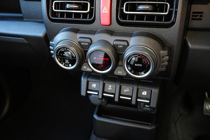 2025 Suzuki Jimny GLX
