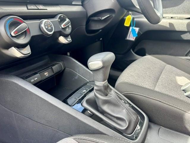 2023 Kia Stonic S
