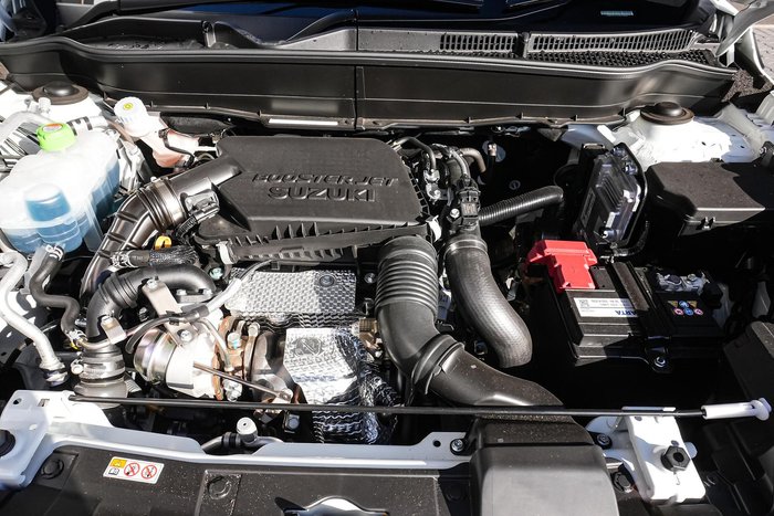2025 Suzuki Vitara Turbo Hybrid