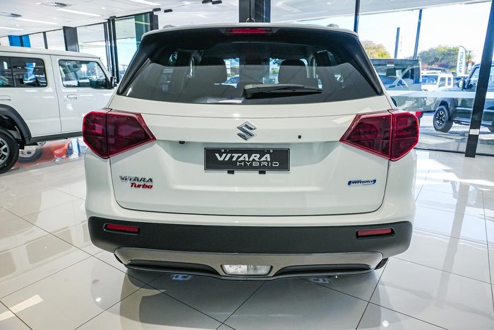 2025 Suzuki Vitara Turbo Hybrid