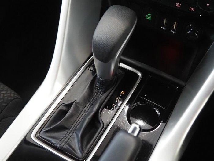 2025 Mitsubishi Eclipse Cross ES