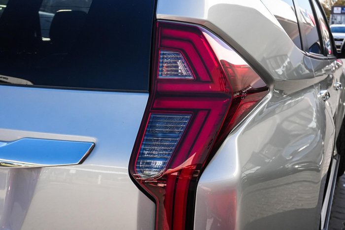 2020 Mitsubishi Pajero Sport Exceed