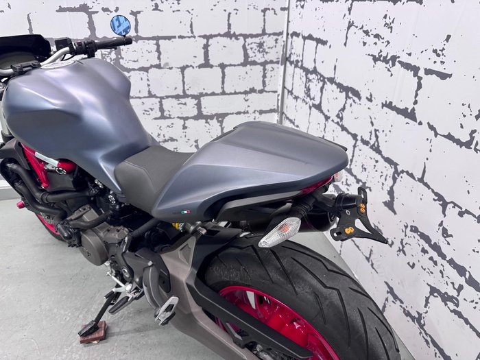 2017 Ducati Monster 821 Monster Grey