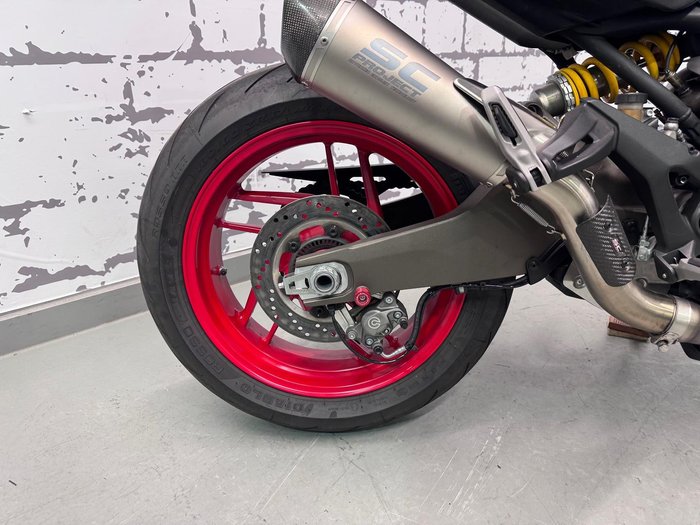 2017 Ducati Monster 821 Monster Grey