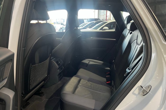 2025 Audi Q5 40 TDI Sport