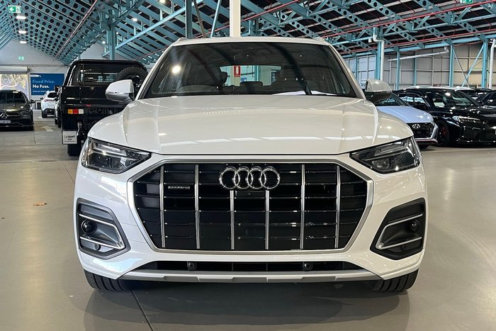 2025 Audi Q5 40 TDI Sport