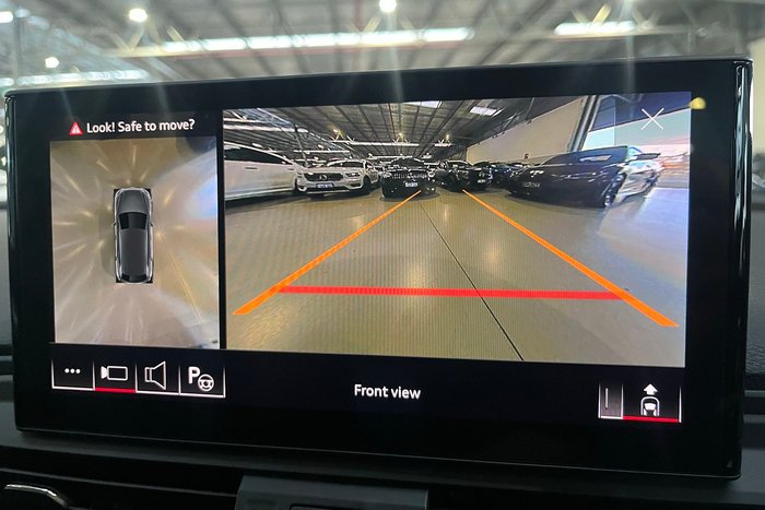 2025 Audi Q5 40 TDI Sport
