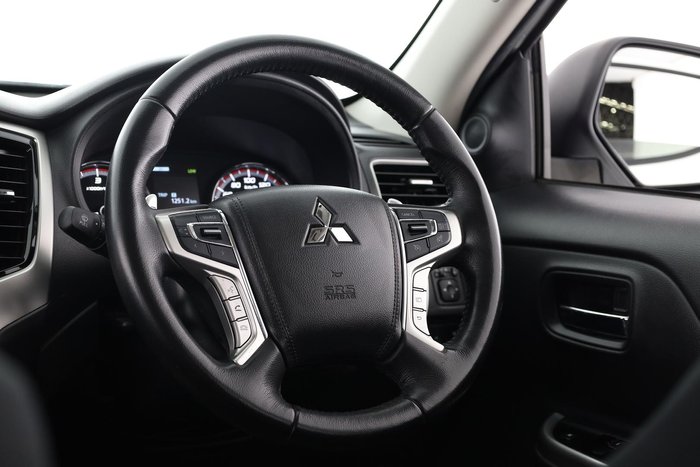 2023 Mitsubishi Triton GLS