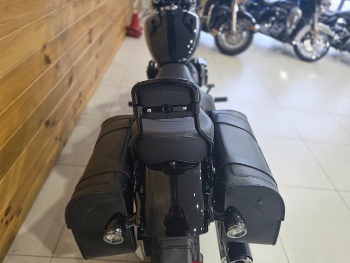 2024 HARLEY-DAVIDSON FXBBS STREET BOB (114)