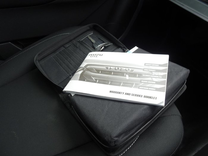 2021 Isuzu D-MAX SX MY21 4X4 Dual Range Mineral White