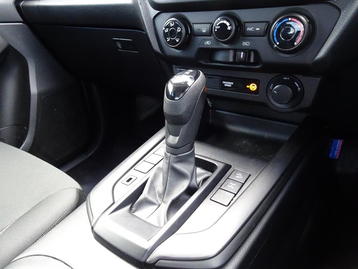 2021 Isuzu D-MAX SX MY21 4X4 Dual Range Mineral White