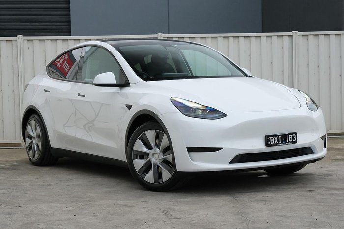 2022 Tesla Model Y Rear-Wheel Drive