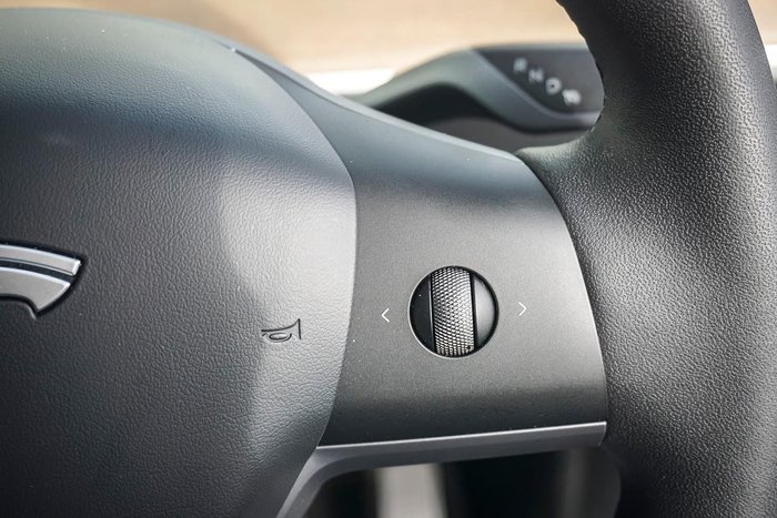 2022 Tesla Model Y Rear-Wheel Drive