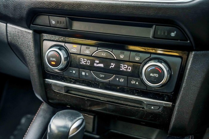 2017 Mazda 6 Atenza