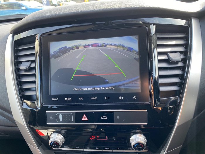2023 Mitsubishi Pajero Sport GLS