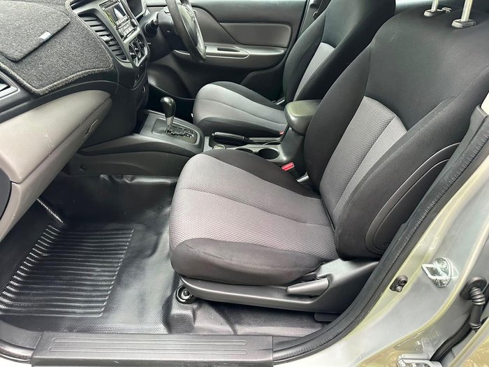 2016 Mitsubishi Triton GLX
