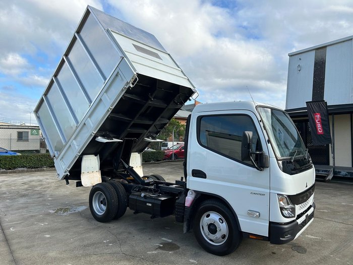 2024 Fuso Canter 615 Tipper WHITE