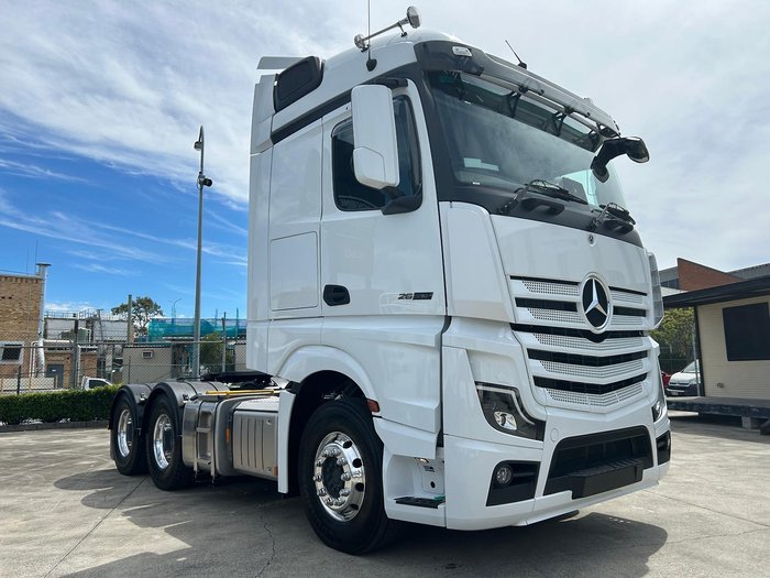2024 Mercedes-Benz Actros 2663